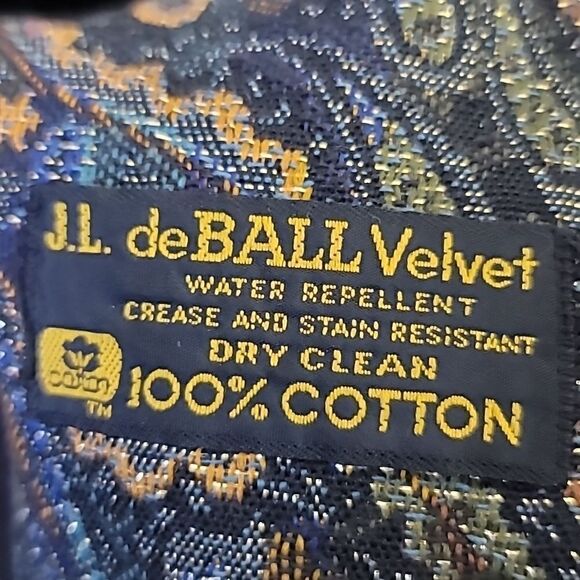 Coats By Cattiva Vintage Velvet Coat - Picture 9 of 12